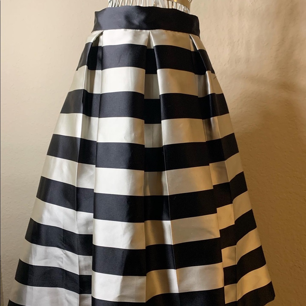Lovely satin skirt